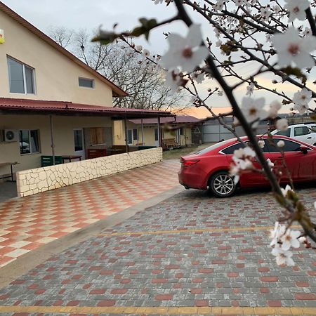 Гостиный Дом Comfort レニ  エクステリア 写真